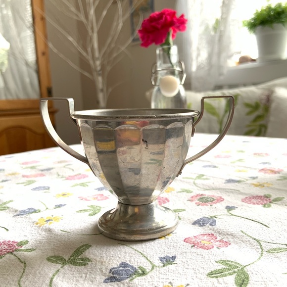 Vintage Aluminum Sugar and Creamer / Aluminum Set. - Picture 3 of 17